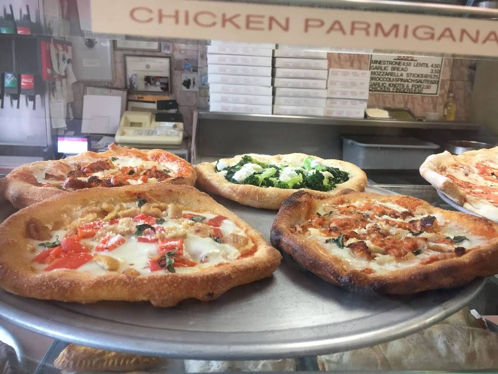 Petes | restaurant | 7522 3rd Ave, Brooklyn, NY 11209, USA | 7187455442 OR +1 718-745-5442