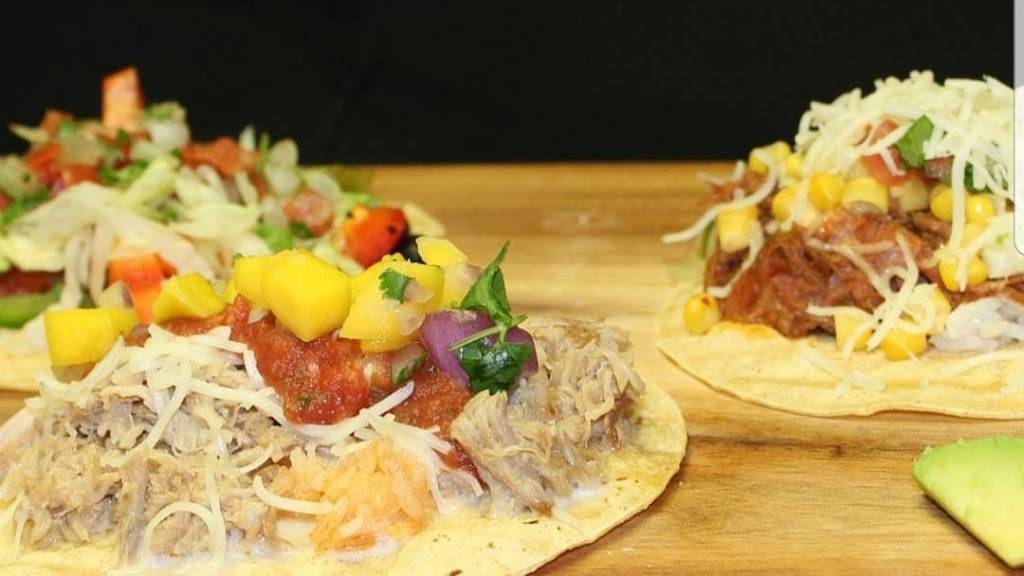 Burrito Wings | restaurant | 503 S Front St, Mankato, MN 56001, USA | 5077200421 OR +1 507-720-0421