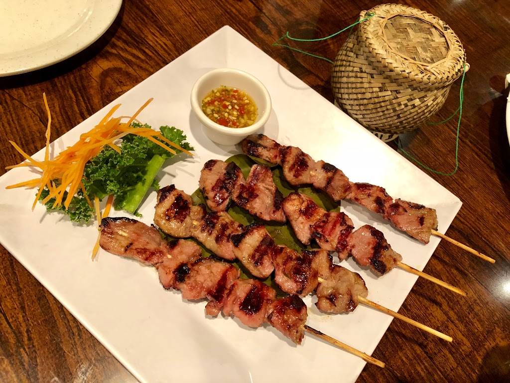 SriThai: Thai kitchen & sushi bar | restaurant | 4500 Satellite Blvd #1360, Duluth, GA 30096, USA | 7708372723 OR +1 770-837-2723