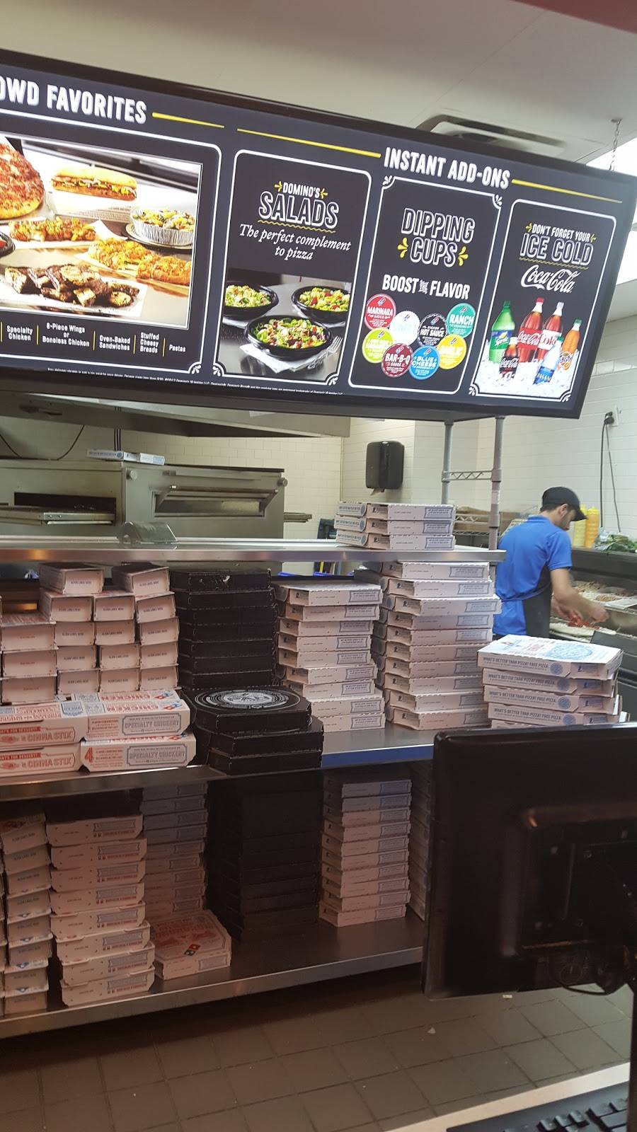 Dominos Pizza | meal delivery | 1051 Broadway, Bayonne, NJ 07002, USA | 2013393030 OR +1 201-339-3030