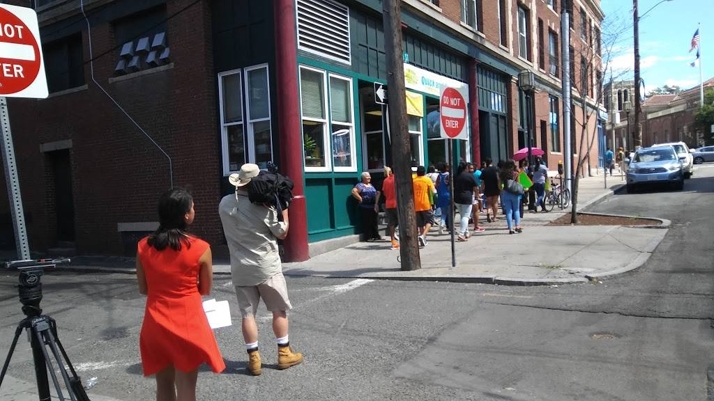 Bachata Rosa | meal delivery | modifican no13, 5th St, Chelsea, MA 02150, USA | 6178840533 OR +1 617-884-0533