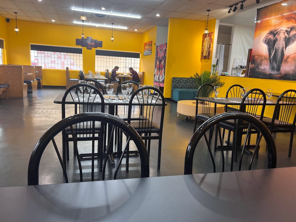 Family Thai Restaurant | restaurant | 2623 E 11th St, Tulsa, OK 74104, USA | 5395250487 OR +1 539-525-0487