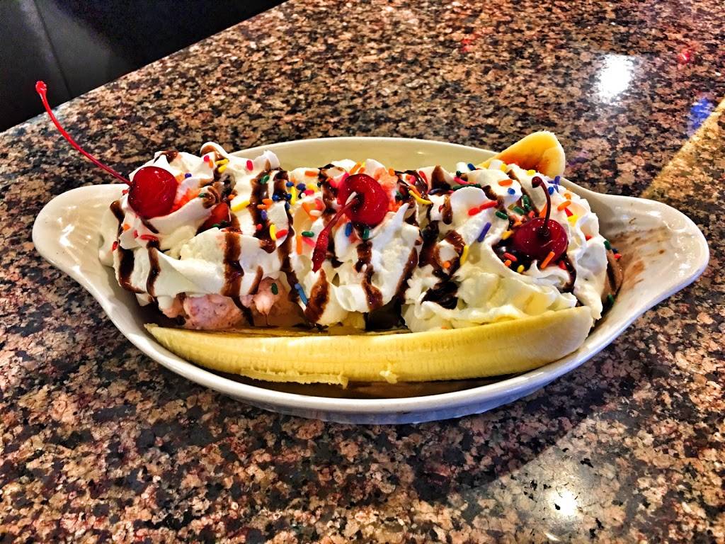 Terrace Diner | restaurant | 585 Sunrise Hwy, West Babylon, NY 11704, USA | 6315878480 OR +1 631-587-8480