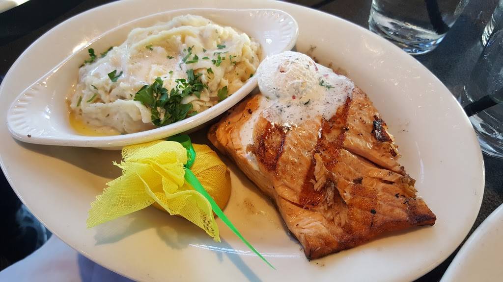 Montana Grille | restaurant | 1740 Scottsville Rd, Bowling Green, KY 42104, USA | 2707469746 OR +1 270-746-9746