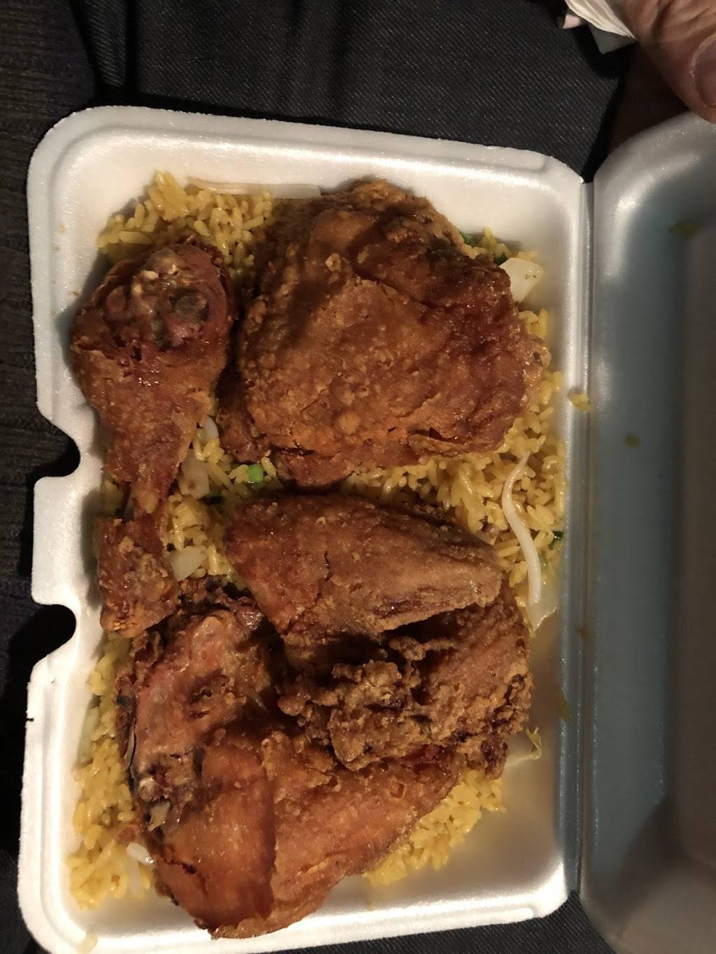 Halal Kitchen | restaurant | 2135 2nd Ave #2, New York, NY 10029, USA | 2127225250 OR +1 212-722-5250