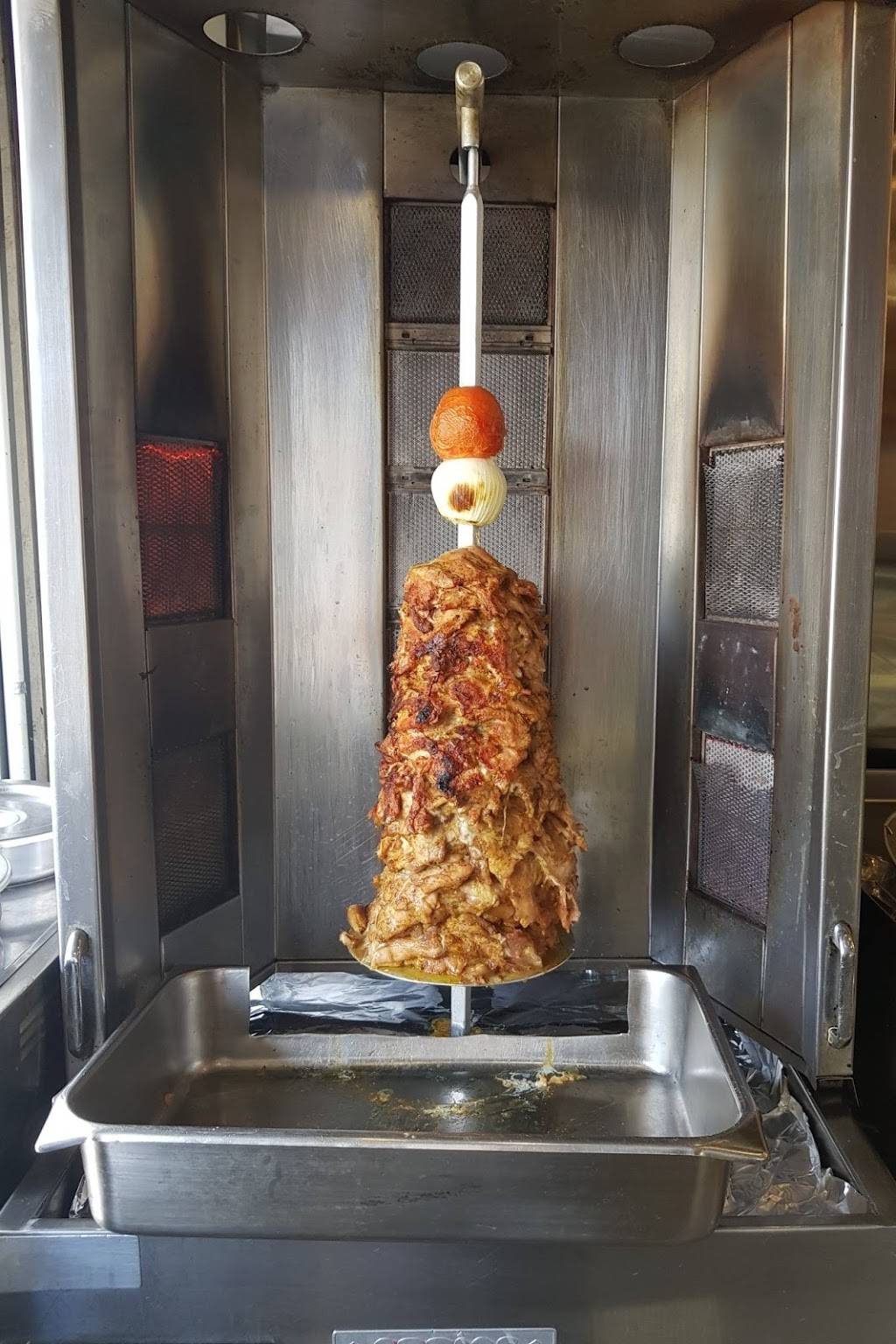 VIP Grill | restaurant | 3715 13th Ave, Brooklyn, NY 11218, USA | 7188473000 OR +1 718-847-3000