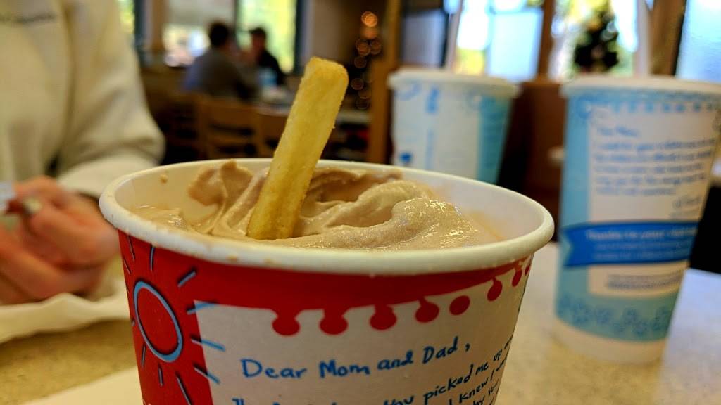 Wendys | restaurant | 8480 Grahamville Rd, Ridgeland, SC 29936, USA | 8436452306 OR +1 843-645-2306