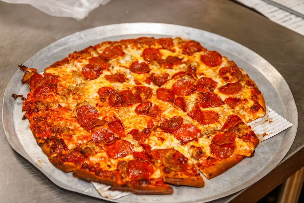 Salinas Pasta & Pizza | restaurant | 7551 175th St, Tinley Park, IL 60477, USA | 7086149100 OR +1 708-614-9100