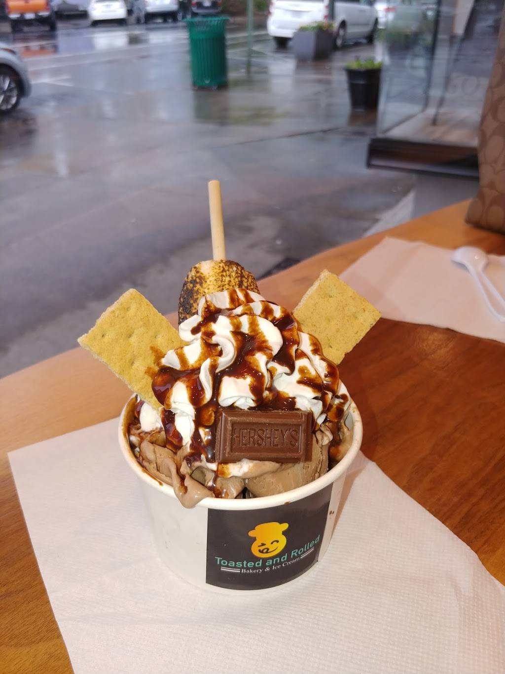 Treat | restaurant | 100 W Union St, Morganton, NC 28655, USA | 8284751082 OR +1 828-475-1082