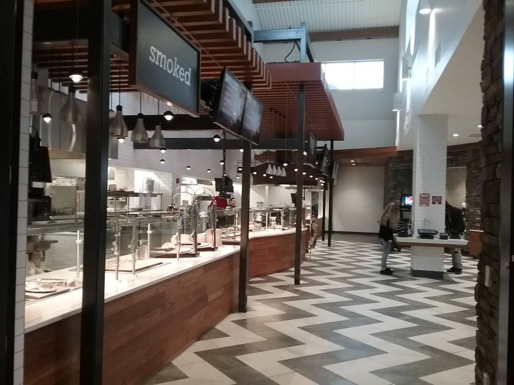 Montys | restaurant | 400 E 2nd St, Bloomsburg, PA 17815, USA | 5703892525 OR +1 570-389-2525