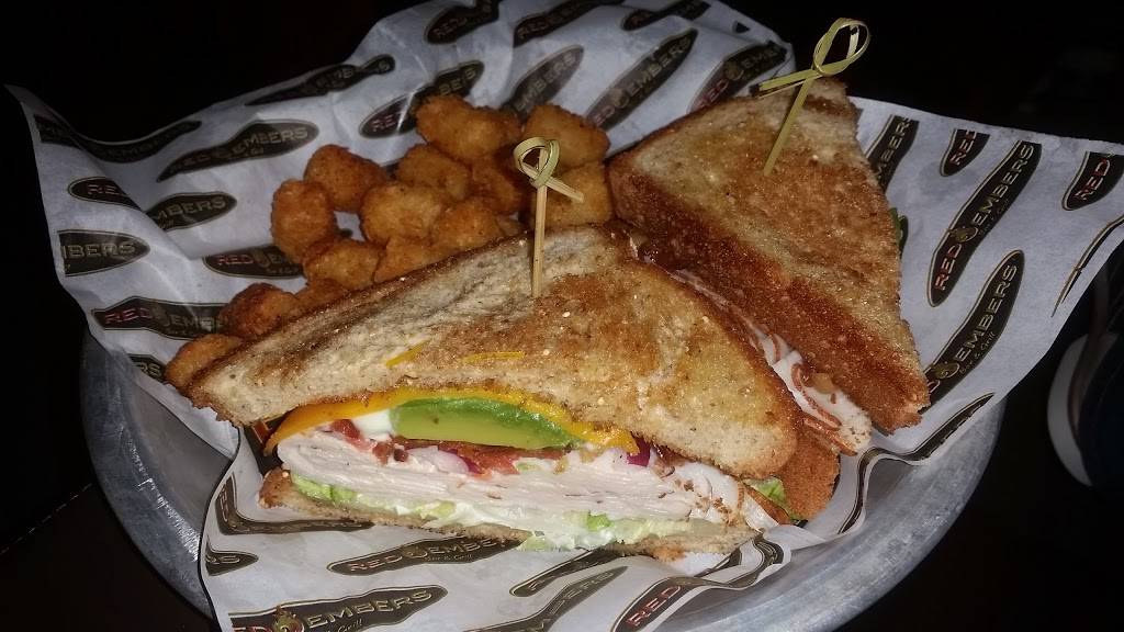 Uptown Alley | restaurant | 8300 Sudley Road Suite A06, Manassas, VA 20109, USA | 5717193284 OR +1 571-719-3284