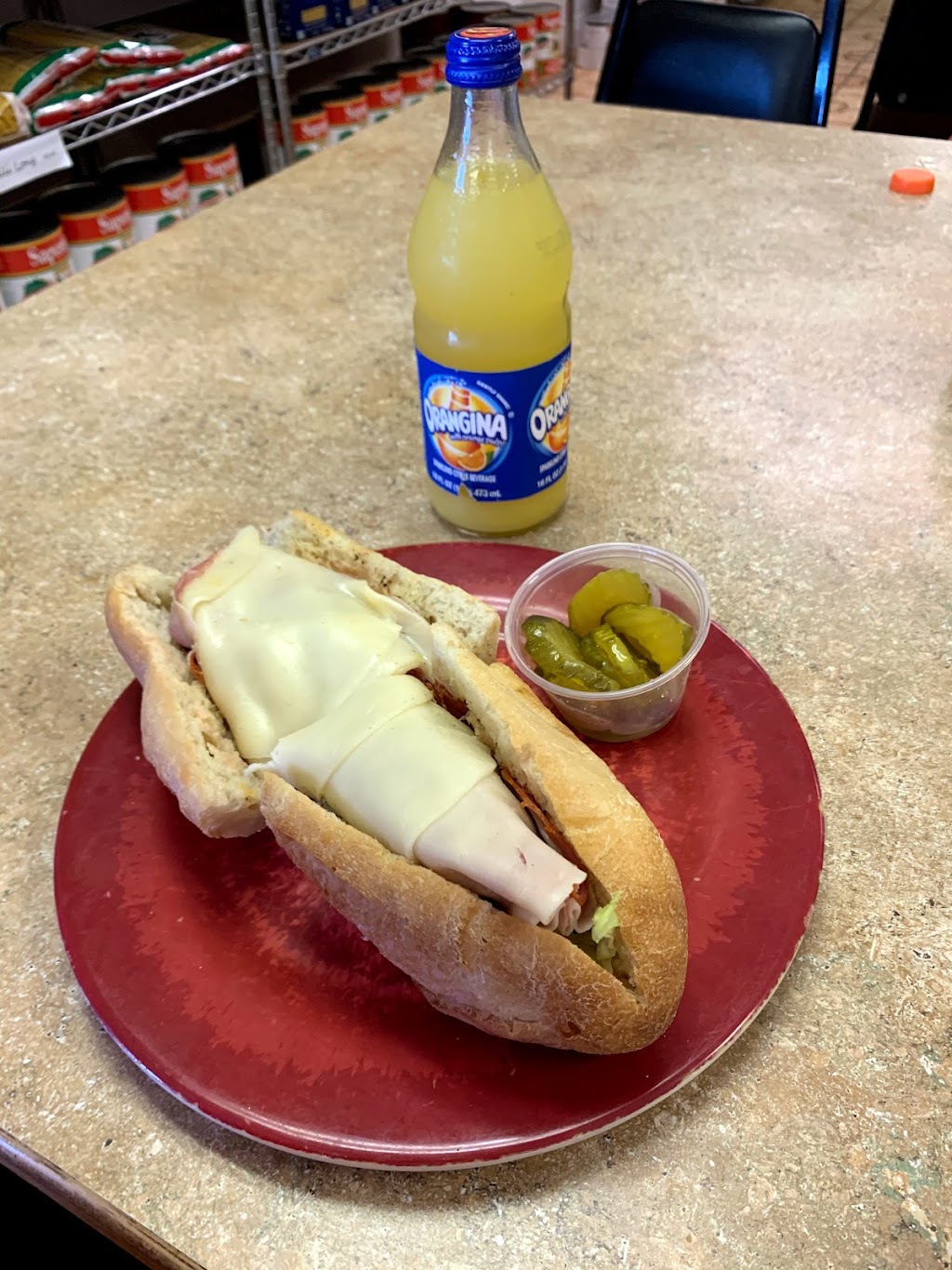 Leones Italian Market & Pizzeria | restaurant | 916 SE 14th Ave, Cape Coral, FL 33990, USA | 2394580013 OR +1 239-458-0013