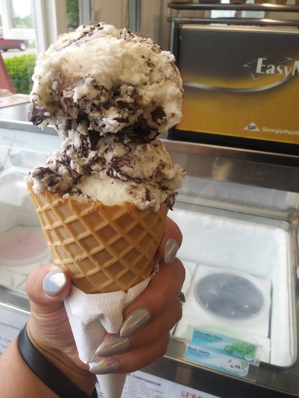 Sullivans Charbroil | restaurant | 3590 E Main St, Fredonia, NY 14063, USA | 7166726225 OR +1 716-672-6225