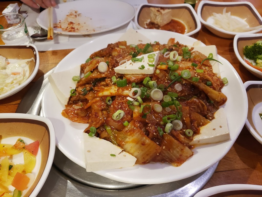 Haewoondae Korean Restaurant | restaurant | 7532 Broadway, Woodside, NY 11377, USA | 7183975834 OR +1 718-397-5834