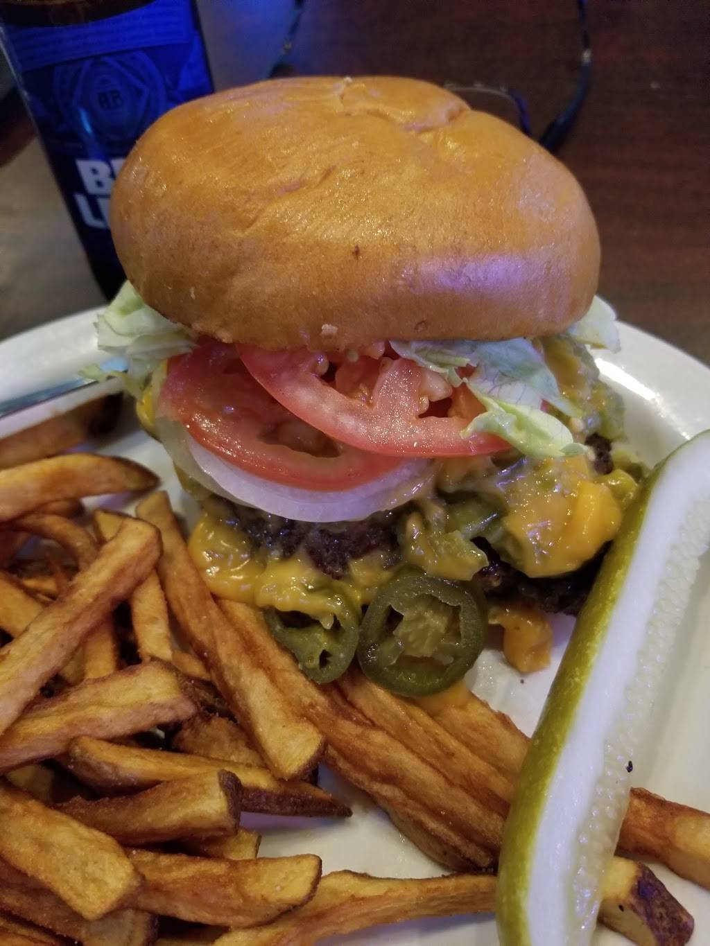 Clubhouse Grill | restaurant | 14175 W Indian School Rd C01, Goodyear, AZ 85395, USA | 6235354857 OR +1 623-535-4857