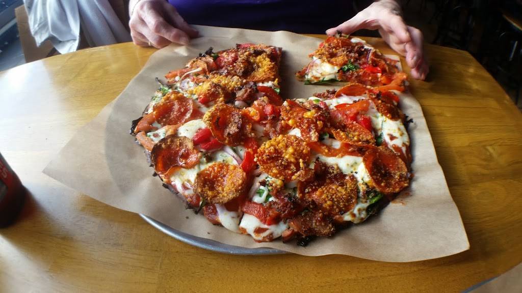 Pizza Studio | restaurant | 5605 Lakewood Towne Center Blvd SW, Lakewood, WA 98499, USA | 2535820682 OR +1 253-582-0682