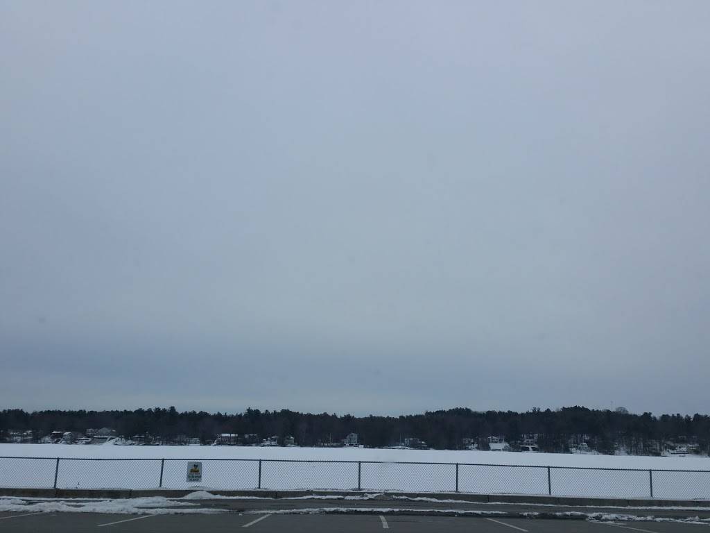 On the Rocks | restaurant | 96 Lakefront St, Lunenburg, MA 01462, USA | 9783426693 OR +1 978-342-6693