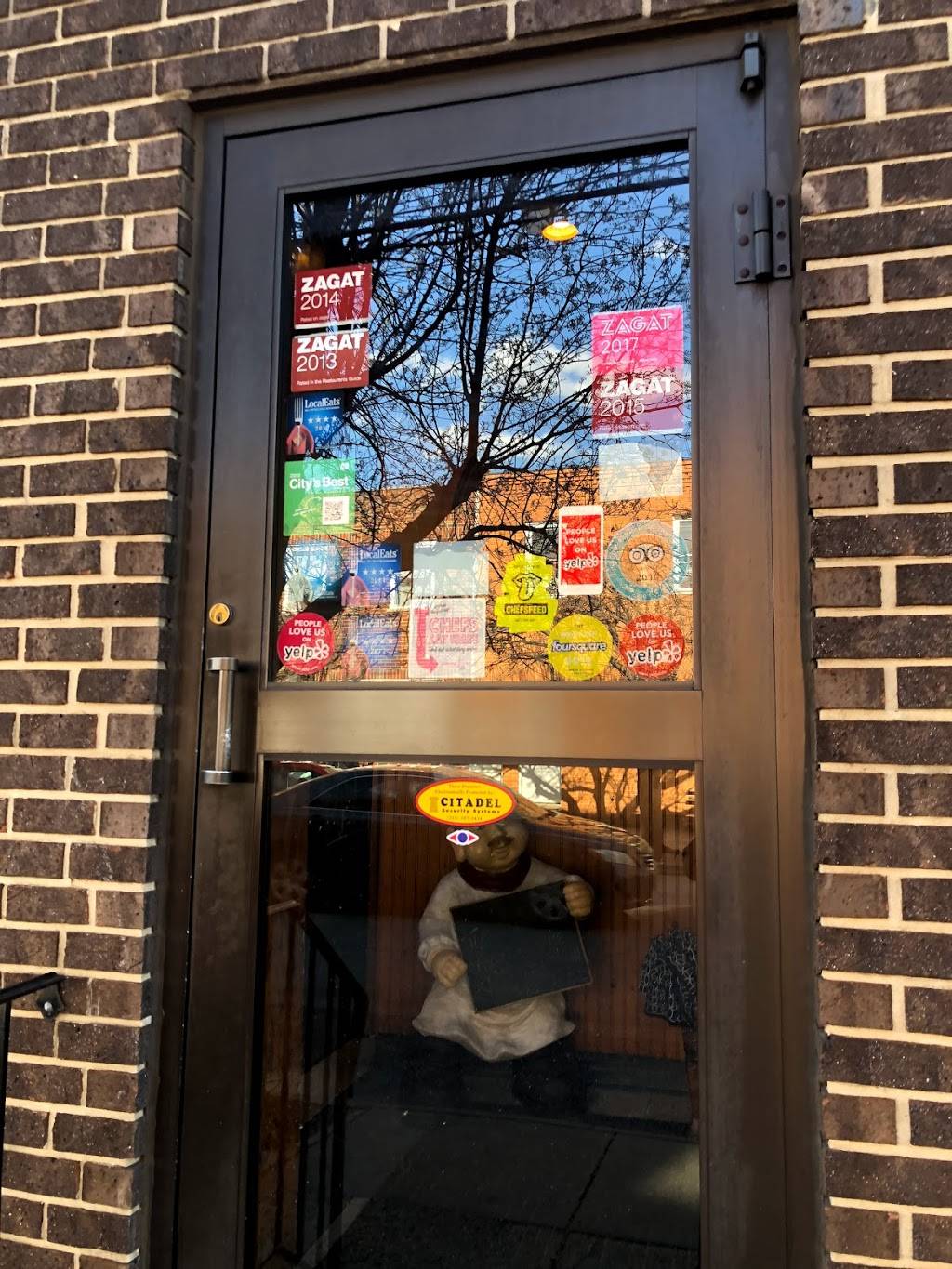 Tacconellis Pizza | restaurant | 2604 E Somerset St, Philadelphia, PA 19134, USA | 2154254983 OR +1 215-425-4983