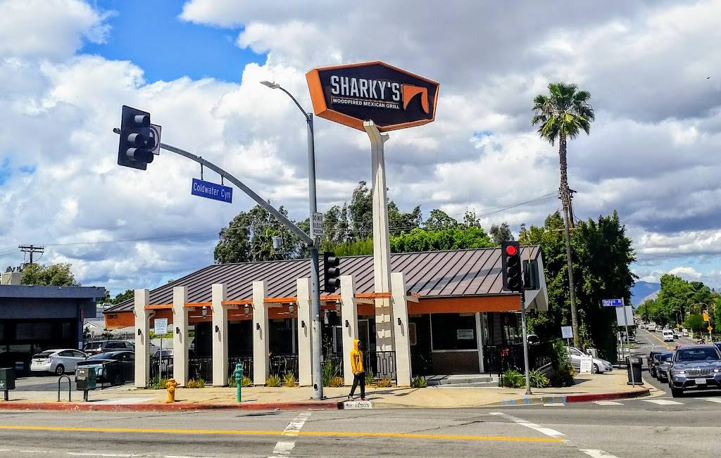 Sharkys Woodfired Mexican Grill | restaurant | 12905 Ventura Blvd, Studio City, CA 91604, USA | 8186238000 OR +1 818-623-8000