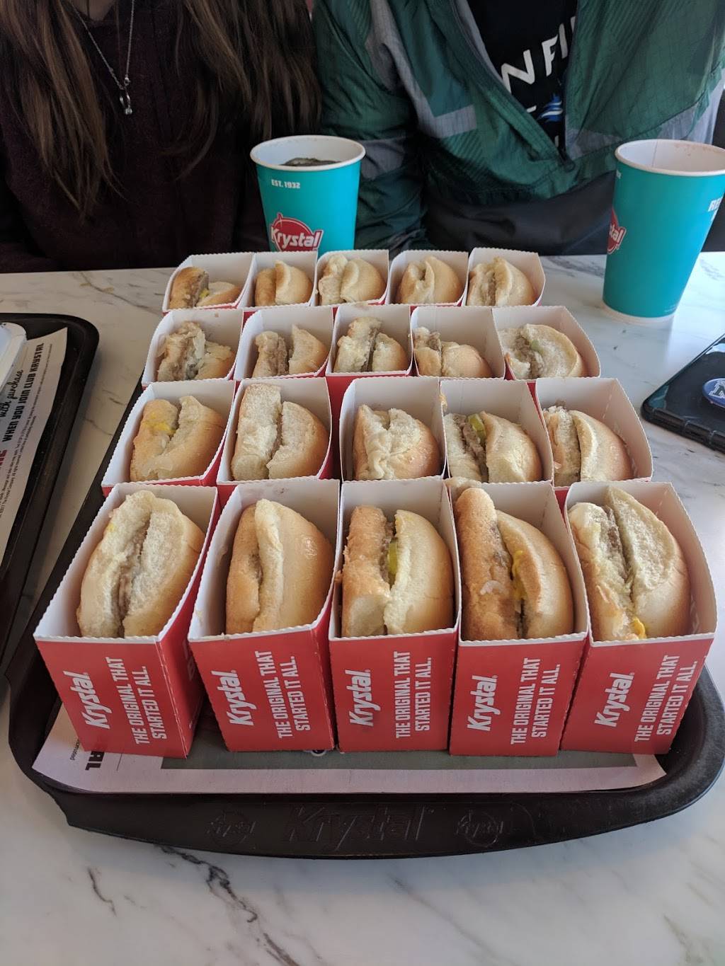 Krystal | meal takeaway | 3227 Poplar Ave, Memphis, TN 38111, USA | 9014525936 OR +1 901-452-5936