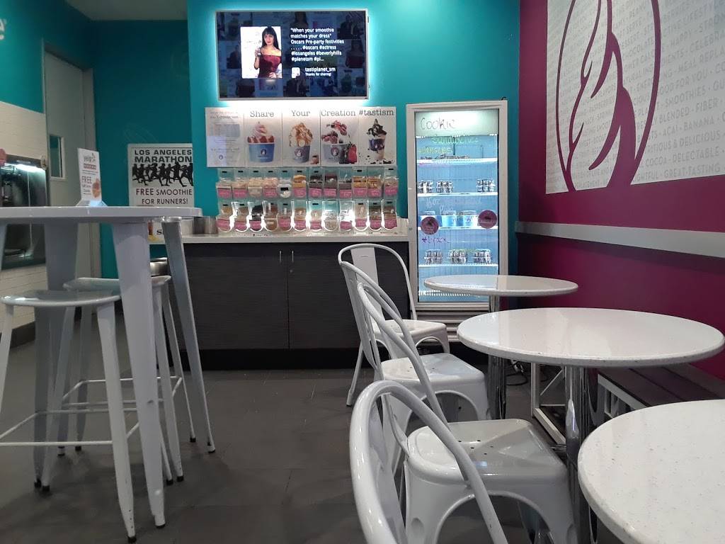 Tasti D-Lite | cafe | 526 Wilshire Blvd, Santa Monica, CA 90401, USA | 3108576030 OR +1 310-857-6030