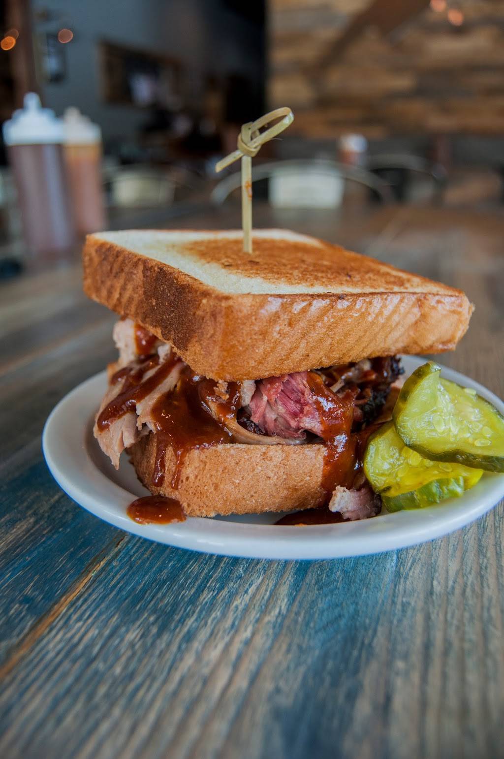 Sweet Auburn BBQ | restaurant | 656 North Highland Avenue Northeast, Atlanta, GA 30306, USA | 6785153550 OR +1 678-515-3550