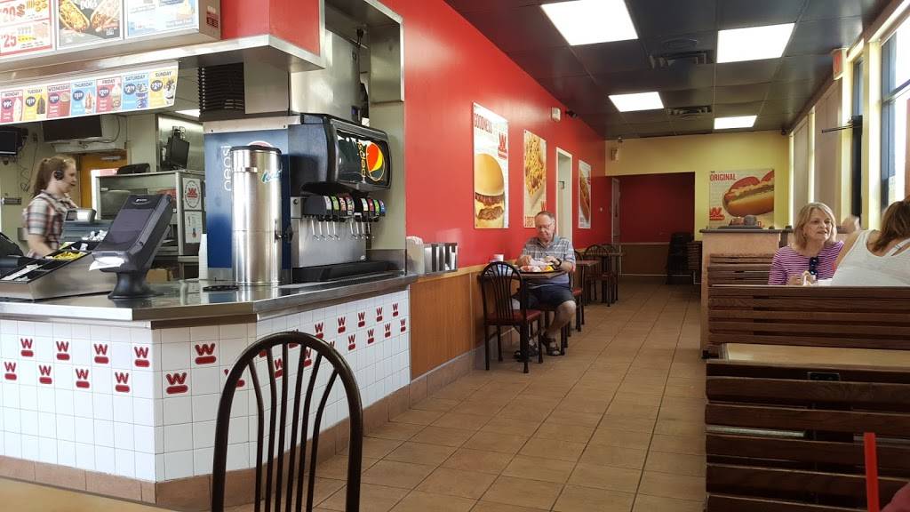 Wienerschnitzel | restaurant | 6030 W Thunderbird Rd, Glendale, AZ 85306, USA | 6028431638 OR +1 602-843-1638