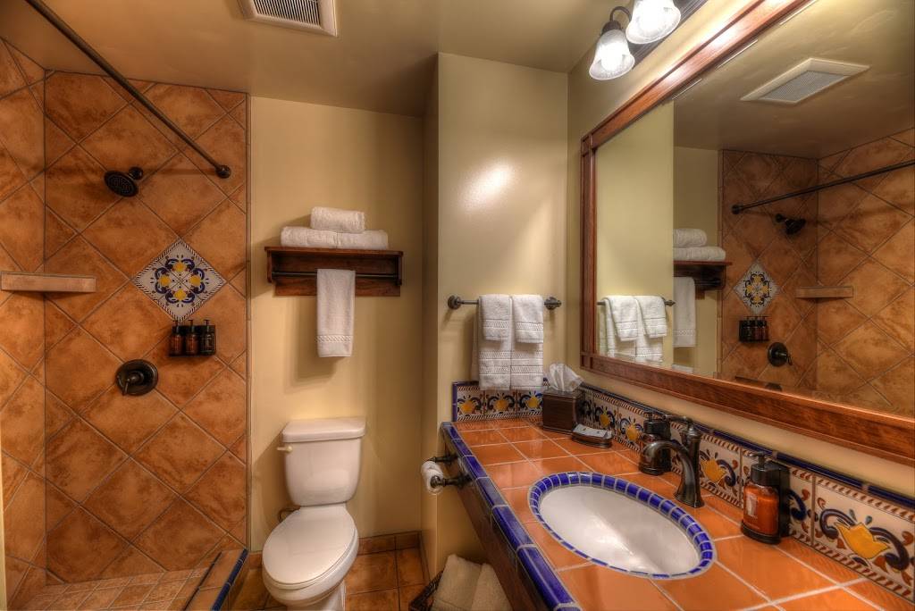 Hotel Mission De Oro | night club | 13070 CA-33, Santa Nella, CA 95322, USA | 2098264444 OR +1 209-826-4444