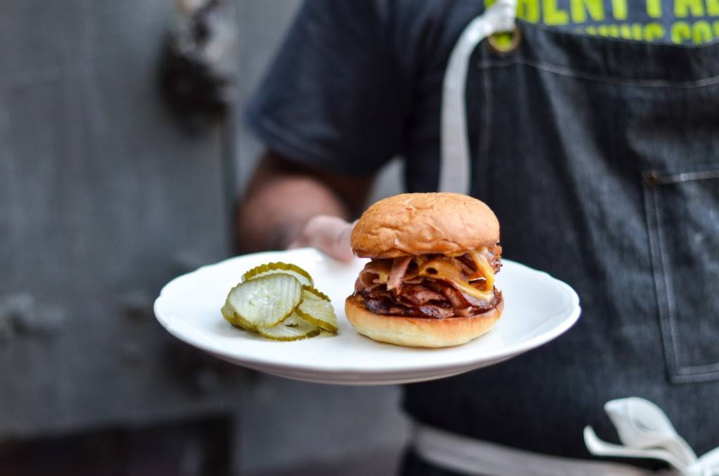 Saint Dinette | restaurant | 261 5th St E, St Paul, MN 55101, USA | 6518001415 OR +1 651-800-1415