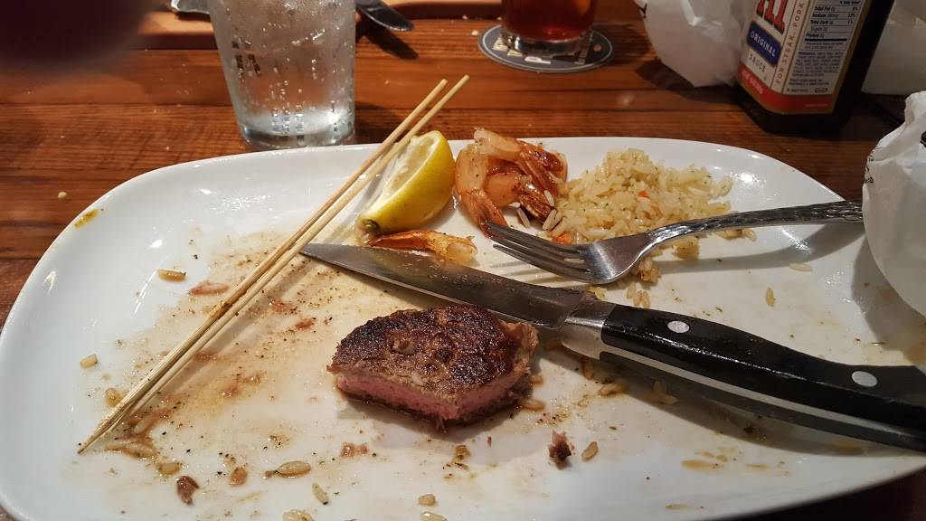 LongHorn Steakhouse | meal takeaway | 390 West St, Mansfield, MA 02048, USA | 5082618810 OR +1 508-261-8810