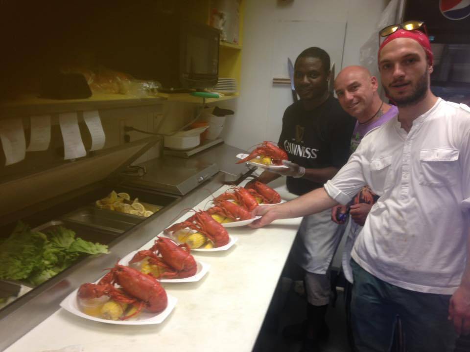 Shuck Shack | restaurant | 12 Circuit Avenue Extension, Oak Bluffs, MA 02557, USA | 5086933420 OR +1 508-693-3420