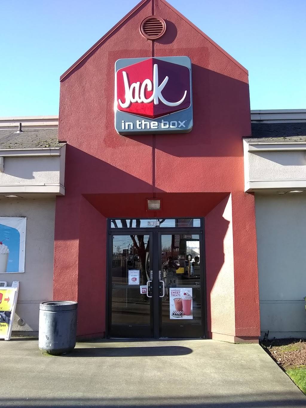 Jack in the Box | restaurant | 7921 NE Martin Luther King Jr Blvd, Portland, OR 97211, USA | 5032857430 OR +1 503-285-7430