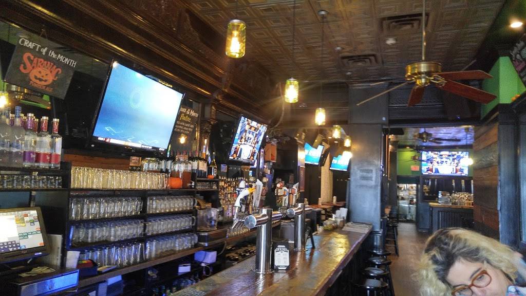 Green Rock Tap & Grill | restaurant | 70 Hudson St, Hoboken, NJ 07030, USA | 2013865600 OR +1 201-386-5600