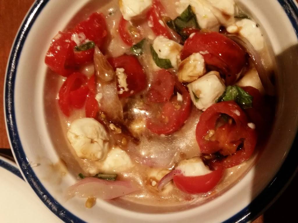 Red Lobster | restaurant | 810 S Wadsworth Blvd, Lakewood, CO 80226, USA | 3039365882 OR +1 303-936-5882