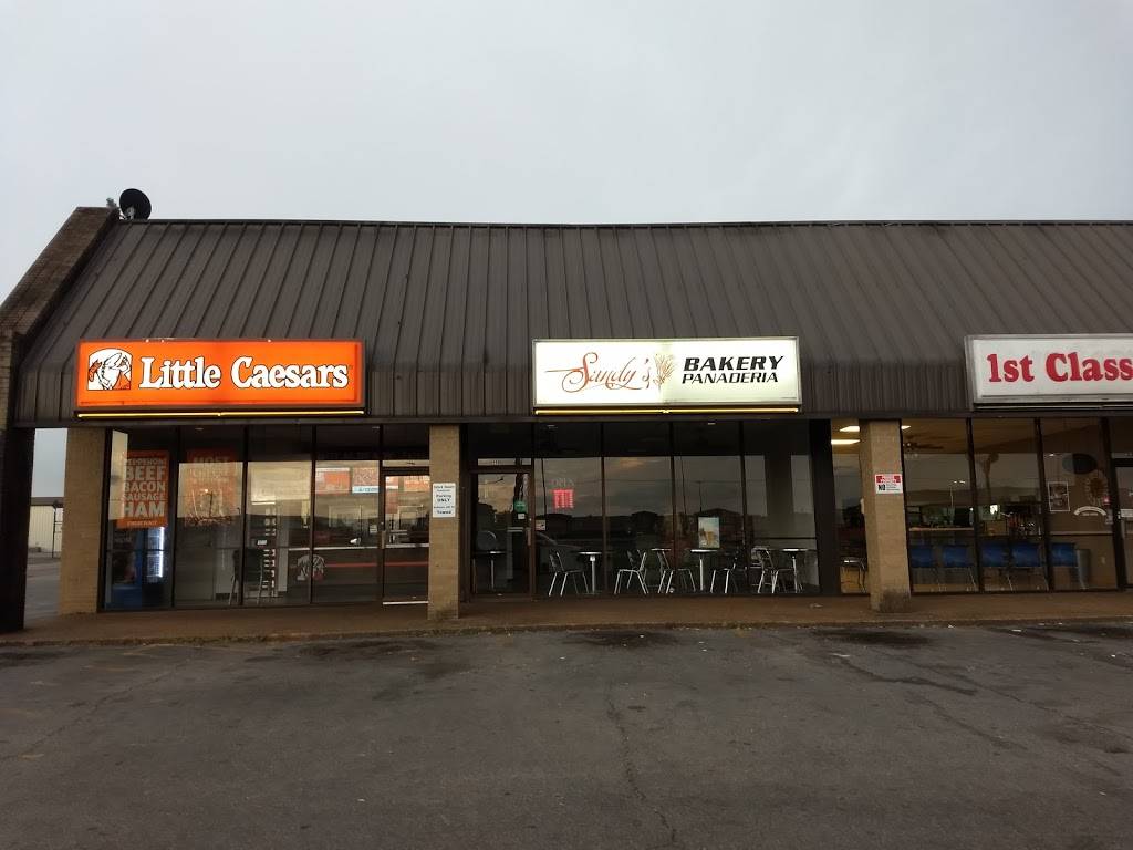 Sandys Bakery | restaurant | 2223 S Caraway Rd, Jonesboro, AR 72401, USA | 8702738784 OR +1 870-273-8784