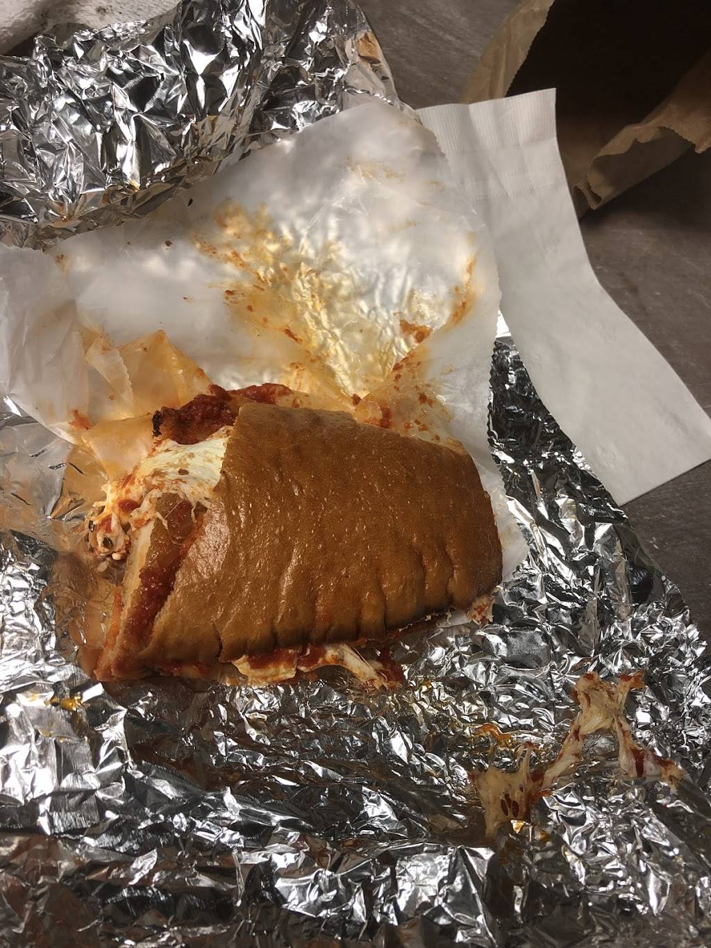 Luna Pizza - West Hartford | restaurant | 999 Farmington Ave, West Hartford, CT 06107, USA | 8602330326 OR +1 860-233-0326