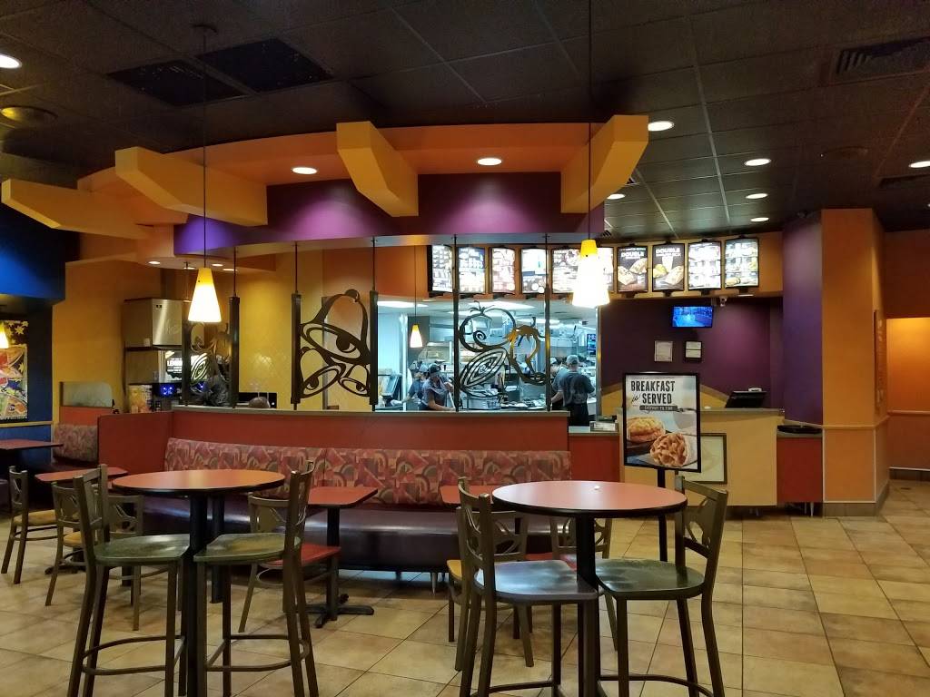 Taco Bell | meal takeaway | 2753 Elkcam Blvd, Deltona, FL 32738, USA | 3865325299 OR +1 386-532-5299