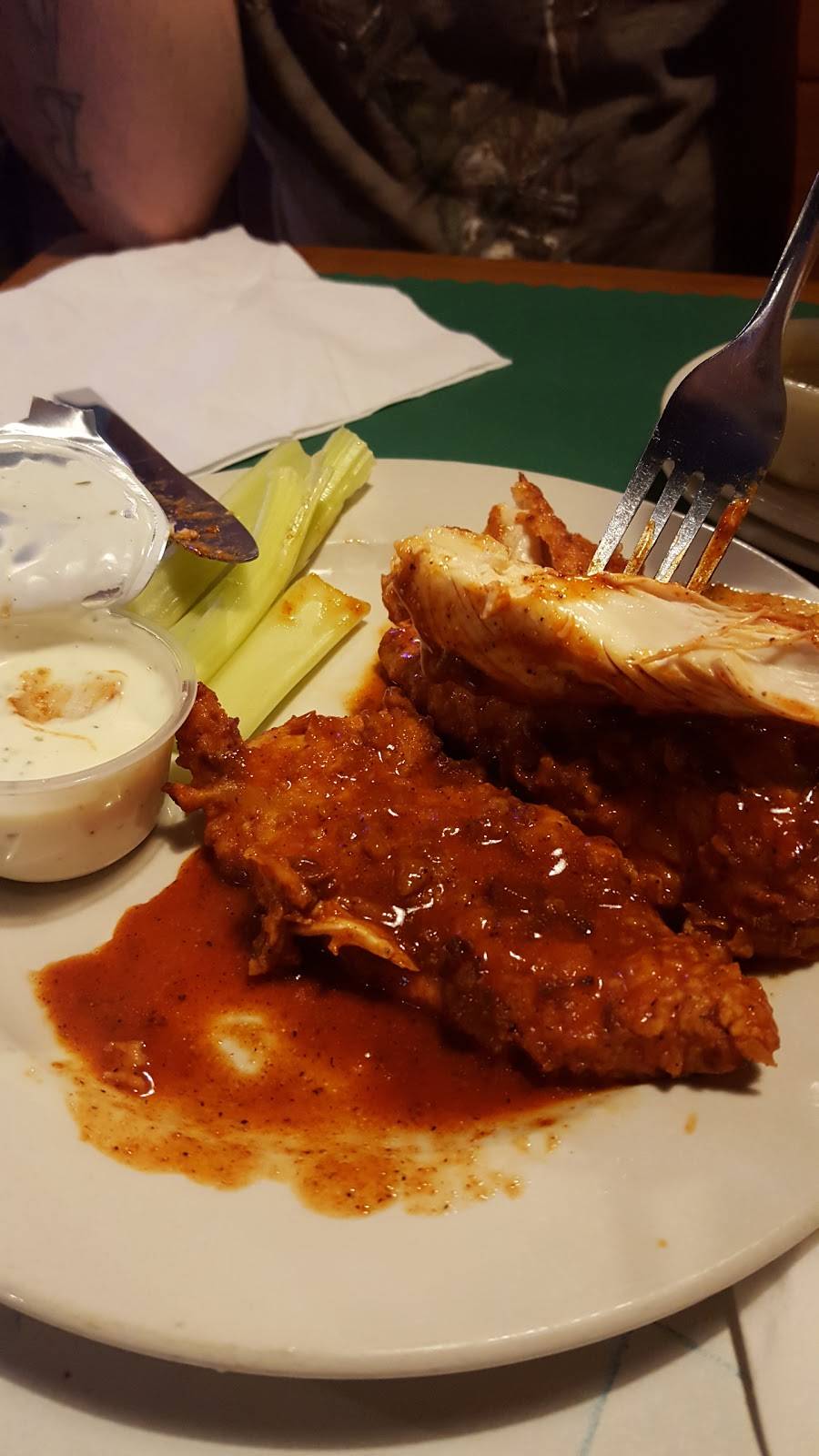 Mulligans | restaurant | 23 Lincoln St, Biddeford, ME 04005, USA | 2072849283 OR +1 207-284-9283