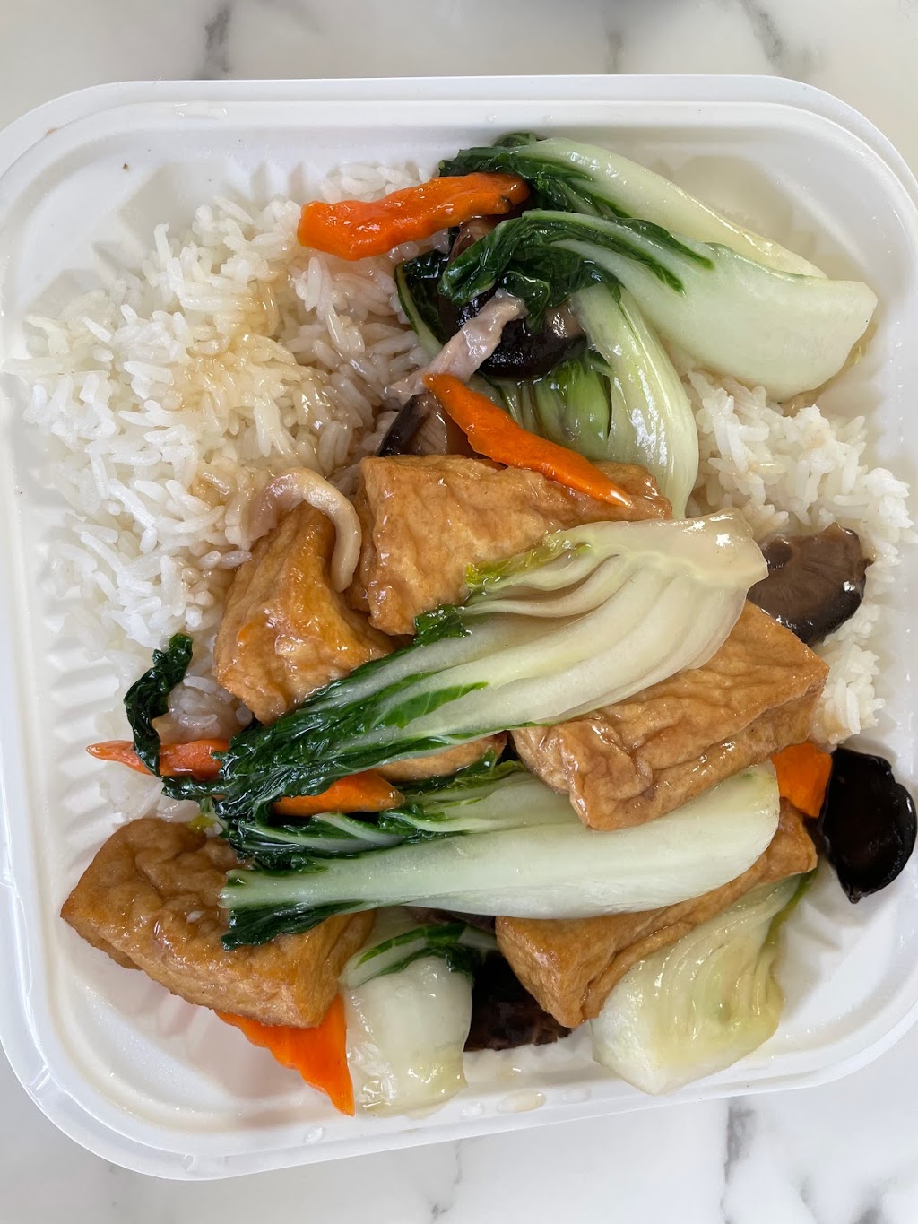 B&W Kitchen | restaurant | 958 Geneva Ave, San Francisco, CA 94112, USA | 4158255511 OR +1 415-825-5511