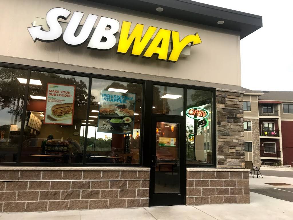 Subway | restaurant | 3340 Rice St, Shoreview, MN 55126, USA | 6514847600 OR +1 651-484-7600