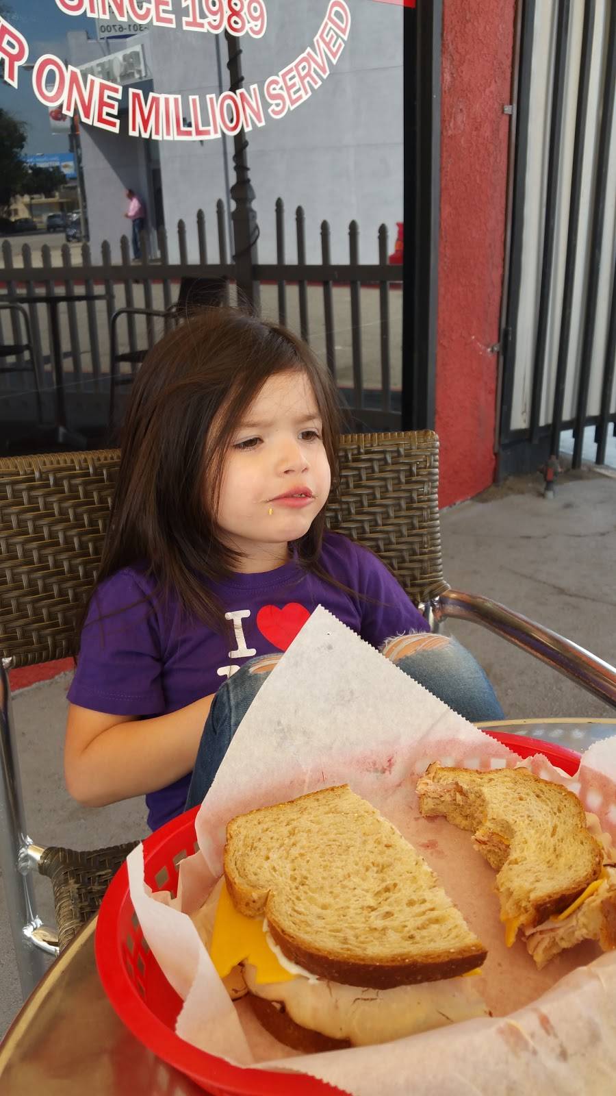 Tonys Deli | restaurant | 10803 Riverside Dr, North Hollywood, CA 91602, USA | 8189850011 OR +1 818-985-0011