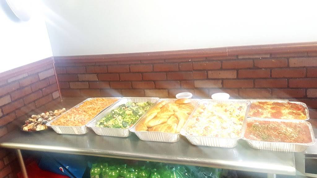 Porfirios Pizza And Pasta II | restaurant | 935 Veteran Hwy, Levittown, PA 19056, USA | 2157572700 OR +1 215-757-2700