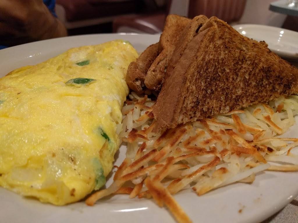 Rams Horn | restaurant | 30500 Dequindre Rd, Warren, MI 48092, USA | 5865736770 OR +1 586-573-6770