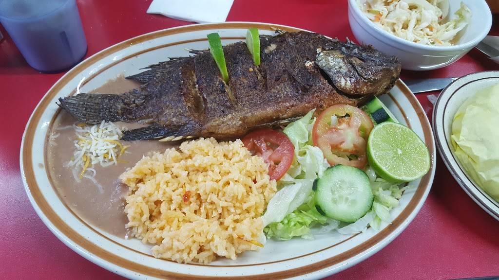 Yesenia | restaurant | 581 E Moana Ln, Reno, NV 89502, USA | 7756220117 OR +1 775-622-0117