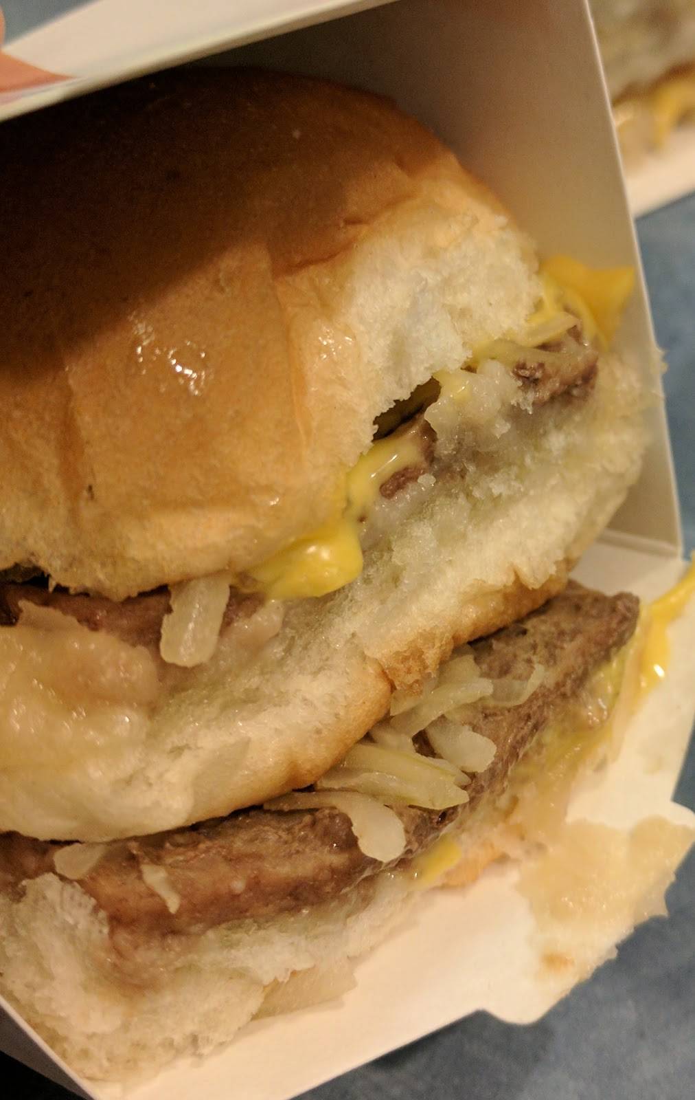 White Castle | restaurant | 26500 Greenfield Rd, Oak Park, MI 48237, USA | 2489680051 OR +1 248-968-0051