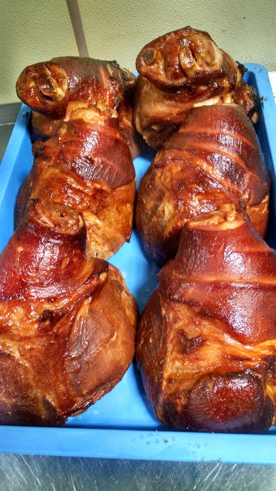 MTs Smokin BBQ | restaurant | 1700 Wheeling Ave, Muncie, IN 47303, USA | 7652161664 OR +1 765-216-1664