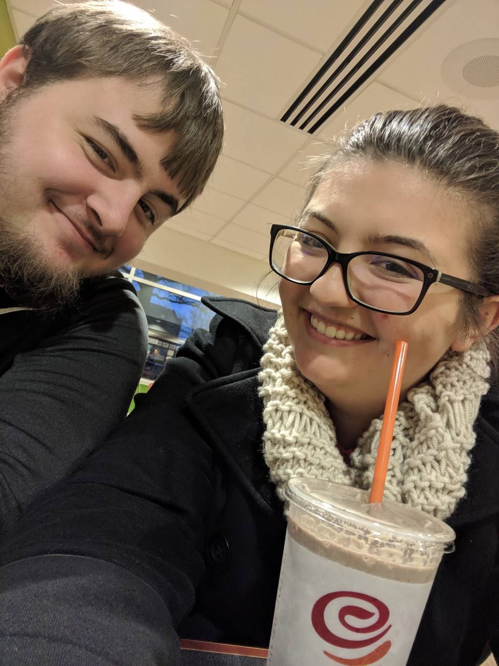 Jamba Juice Ball State University | restaurant | 2000 West UniversityArt &, Jouralism Bldg, Muncie, IN 47306, USA | 7652856936 OR +1 765-285-6936