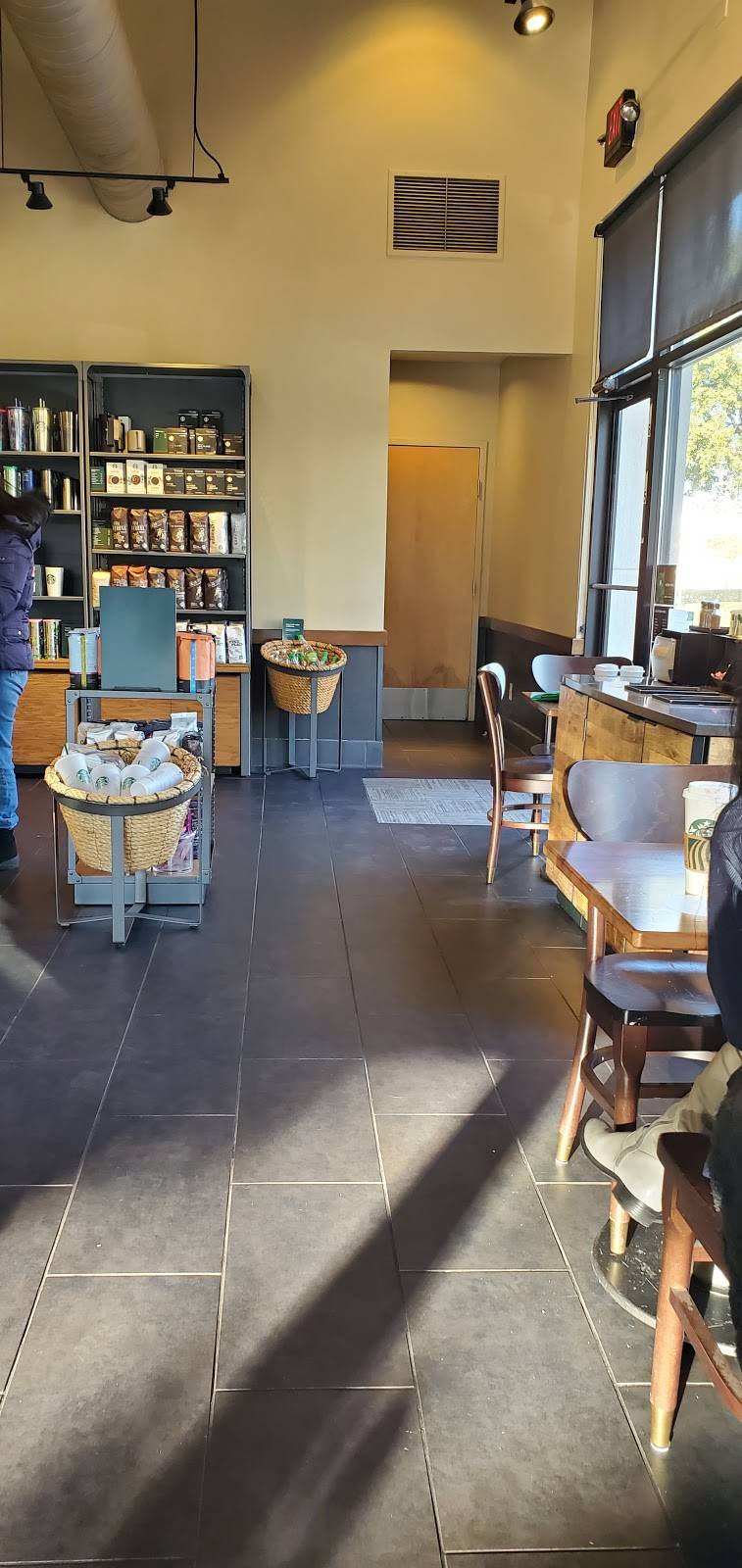 Starbucks | cafe | 9940 Southside Blvd, Jacksonville, FL 32256, USA | 9045196623 OR +1 904-519-6623