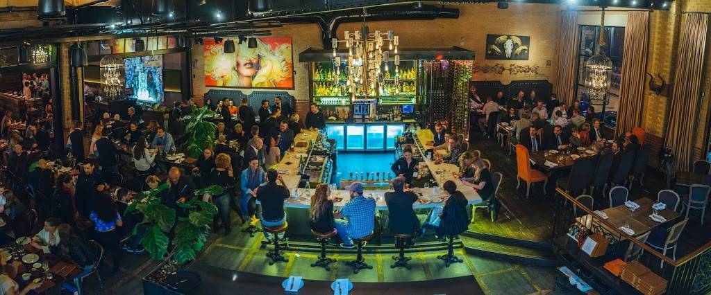 Restaurant Le Richmond | restaurant | 377 Rue Richmond, Montréal, QC H3J 1T9, Canada | 5145088749 OR +1 514-508-8749