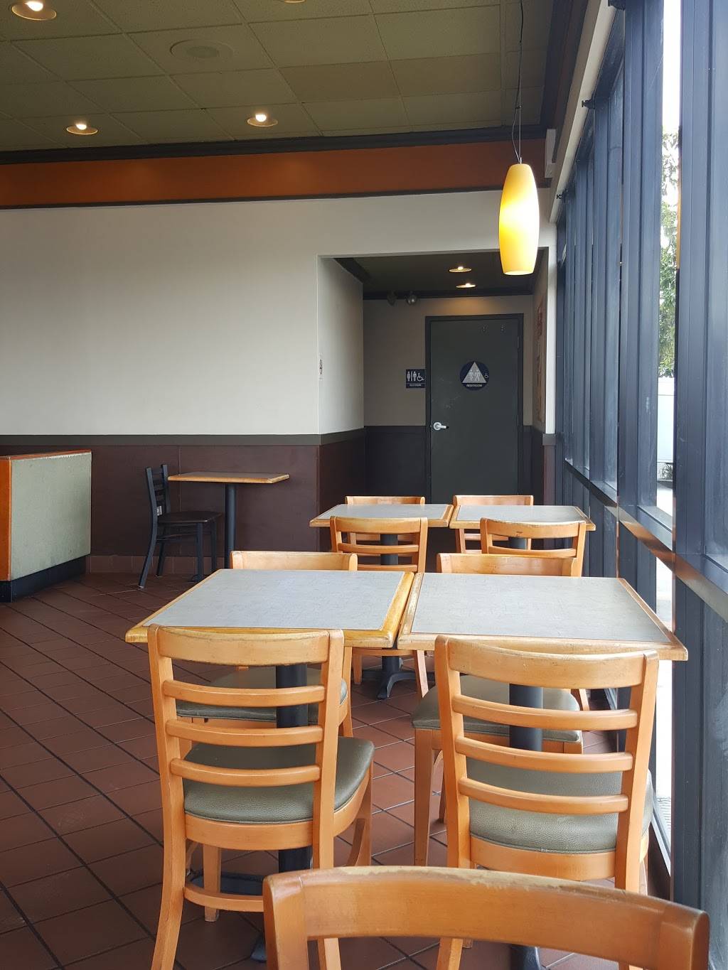 Boston Market | restaurant | 2799 Harbor Blvd, Costa Mesa, CA 92626, USA | 7144370034 OR +1 714-437-0034